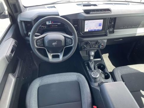 Used 2022 Ford Bronco 4-Door w/ Sasquatch Package AWD/4WD image 11