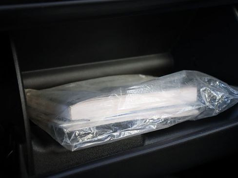 Used 2021 Chevrolet Camaro LT w/ RS Package image 41