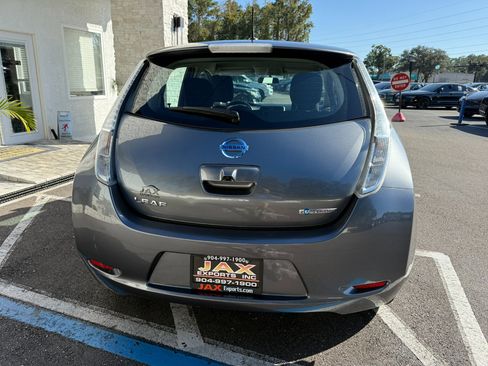 Used 2015 Nissan Leaf S w/ Charge Package image 18