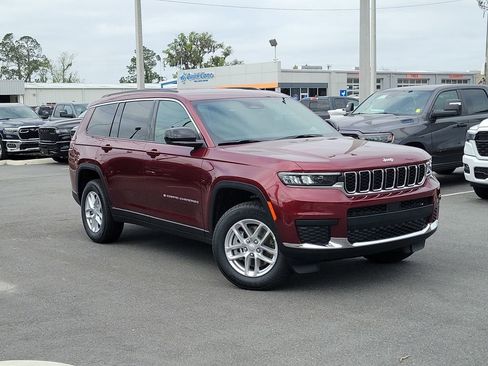 New 2026 Jeep Grand Cherokee L Laredo AWD/4WD image 34
