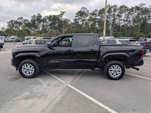 Used 2024 Toyota Tacoma SR5 image 13