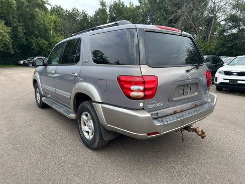 Used 2001 Toyota Sequoia SR5 image 7