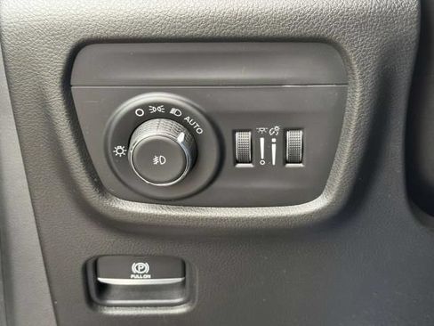 Used 2022 Jeep Grand Cherokee L Overland AWD/4WD image 24