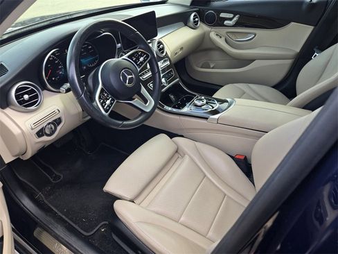 Used 2021 Mercedes-Benz C 300 Sedan image 10