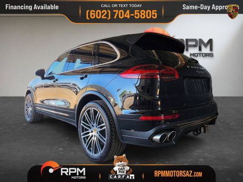 Used 2016 Porsche Cayenne S AWD/4WD image 22
