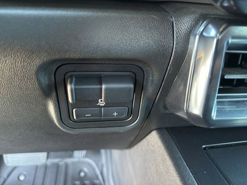 New 2026 GMC Hummer EV 4x4 Crew Cab image 13