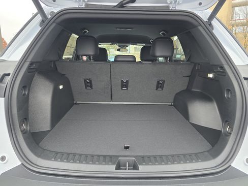 New 2026 Chevrolet Equinox ACTIV image 12