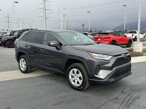 Used 2025 Toyota RAV4 LE image 28