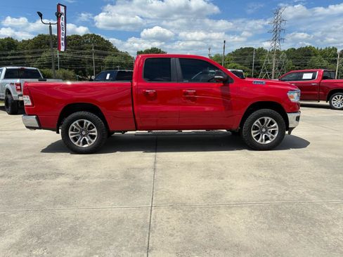 Used 2020 RAM 1500 Big Horn AWD/4WD image 5