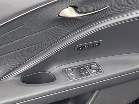 Certified 2024 Lexus LC 500 Convertible image 10