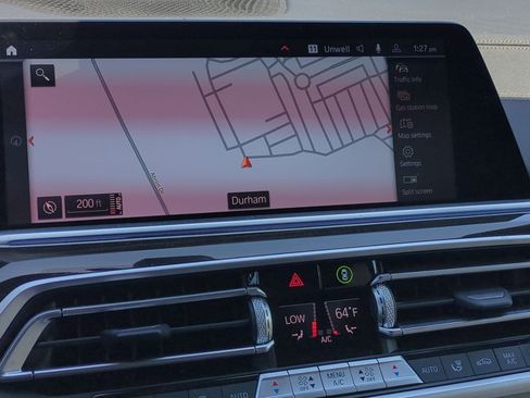 Used 2021 BMW X5 xDrive40i w/ Premium Package image 23