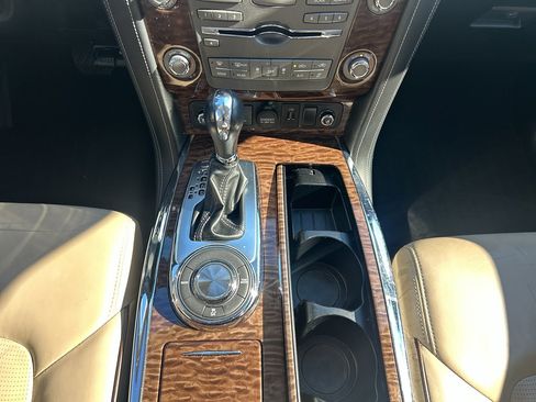 Used 2018 Nissan Armada Platinum image 22