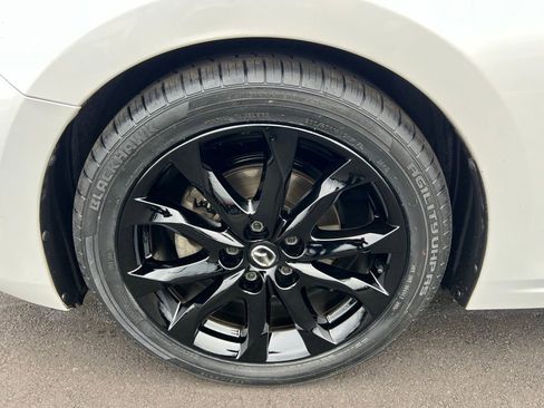 Used 2017 MAZDA MAZDA3 Sport image 13