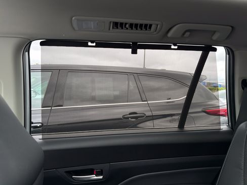 Used 2024 Toyota Grand Highlander AWD Hybrid image 26