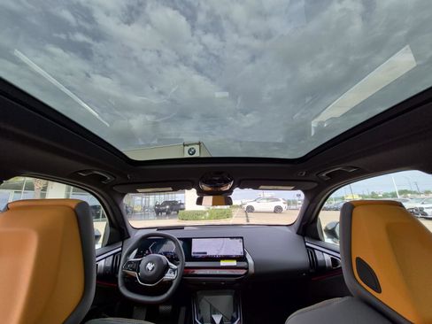 New 2026 BMW X3 xDrive30 w/ Premium Package AWD/4WD image 23