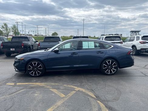 Certified 2023 Honda Accord Touring image 8