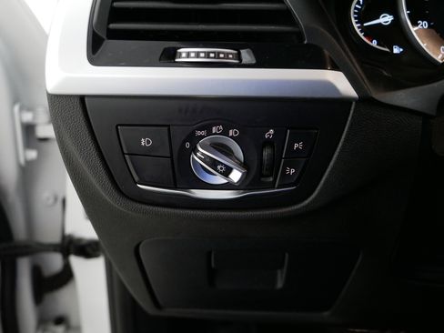 Used 2019 BMW X3 xDrive30i w/ Premium Package AWD/4WD image 26