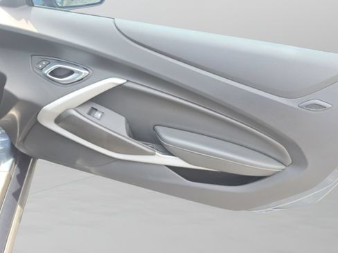 Used 2021 Chevrolet Camaro LT RWD image 23