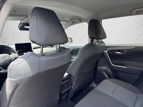 Certified 2025 Toyota RAV4 XLE FWD image 17
