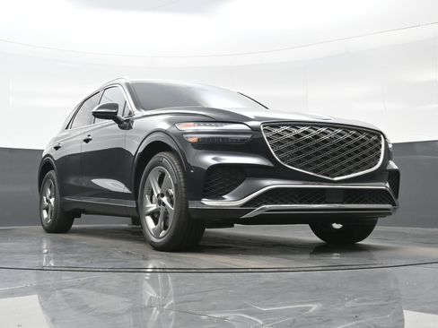 New 2026 Genesis GV70 2.5T Advanced image 11
