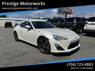 Used 2013 Scion FR-S image 1