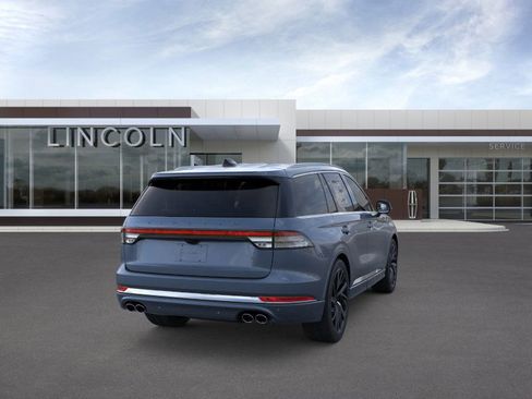 New 2025 Lincoln Aviator Black Label image 8