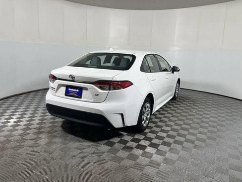 Used 2023 Toyota Corolla LE image 8