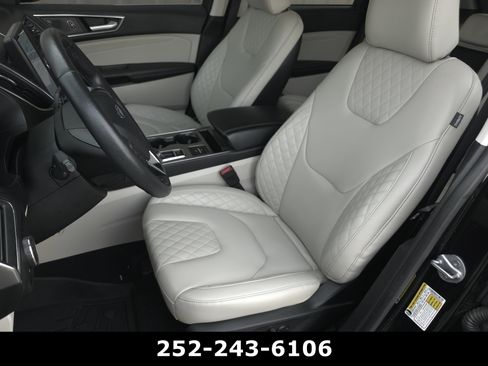 Used 2024 Ford Edge Titanium AWD/4WD image 10