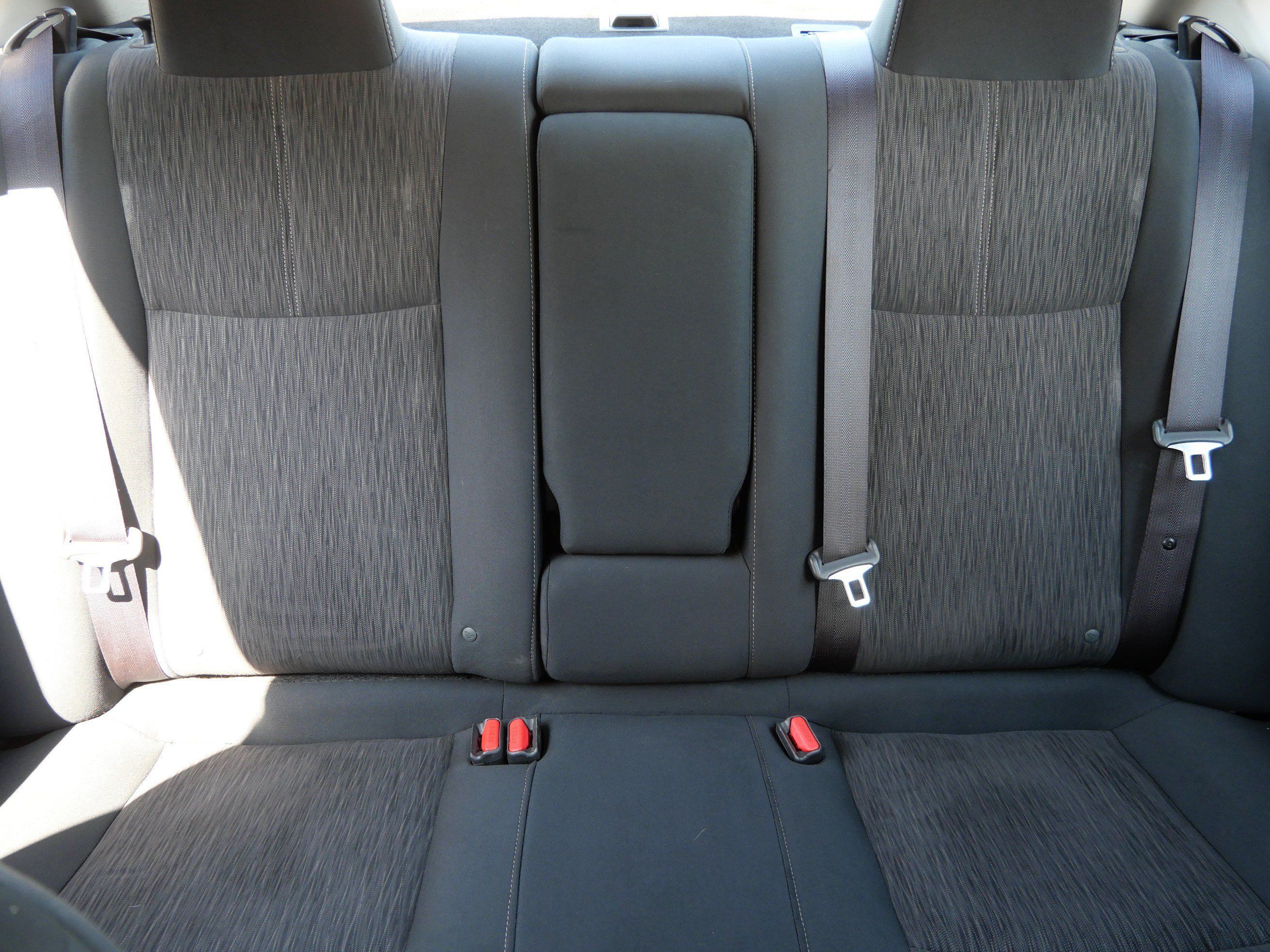 Used 2015 Nissan Sentra SV FWD image 13