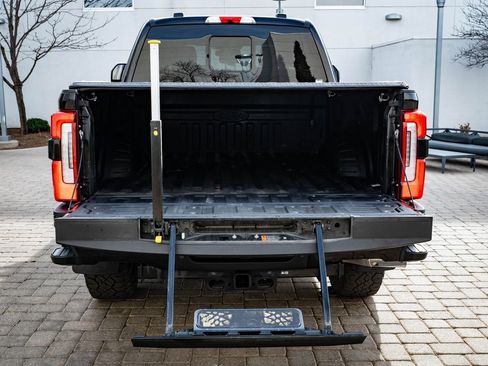 Used 2025 Ford F250 Platinum image 18
