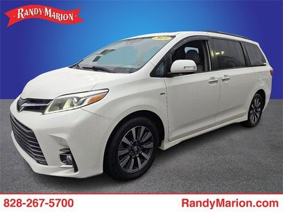 Used 2019 Toyota Sienna Limited
