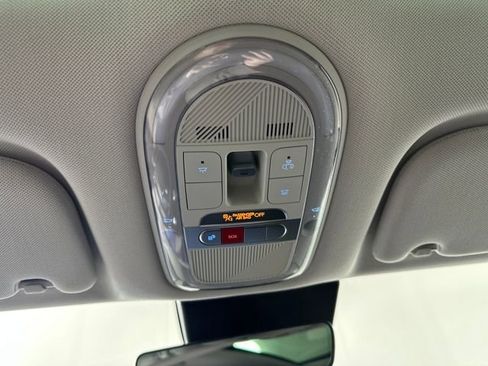 Used 2023 Hyundai Ioniq 5 Limited image 24