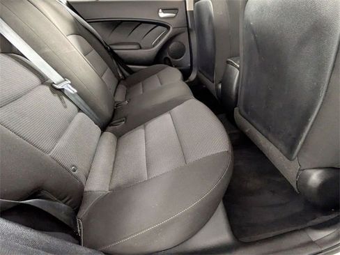 Used 2018 Kia Forte LX image 25
