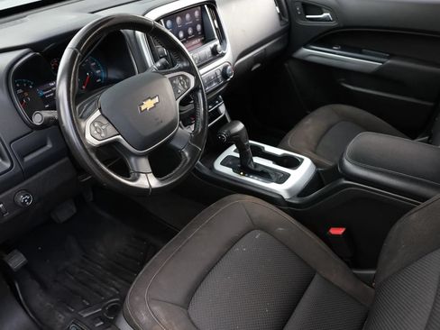 Used 2020 Chevrolet Colorado LT w/ Colorado RST Special Edition RWD image 18