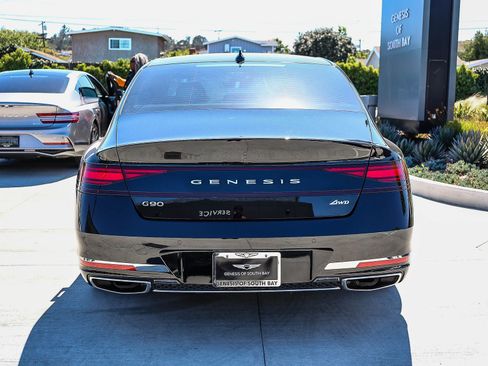 Used 2023 Genesis G90 3.5T AWD/4WD image 5