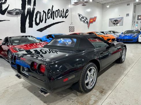 Used 1993 Chevrolet Corvette Convertible image 8
