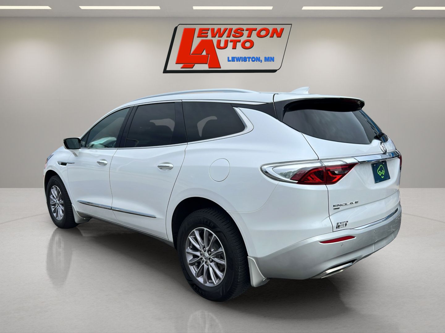 Certified 2023 Buick Enclave Essence w/ Trailering Package, 5000 lbs. AWD/4WD image 11