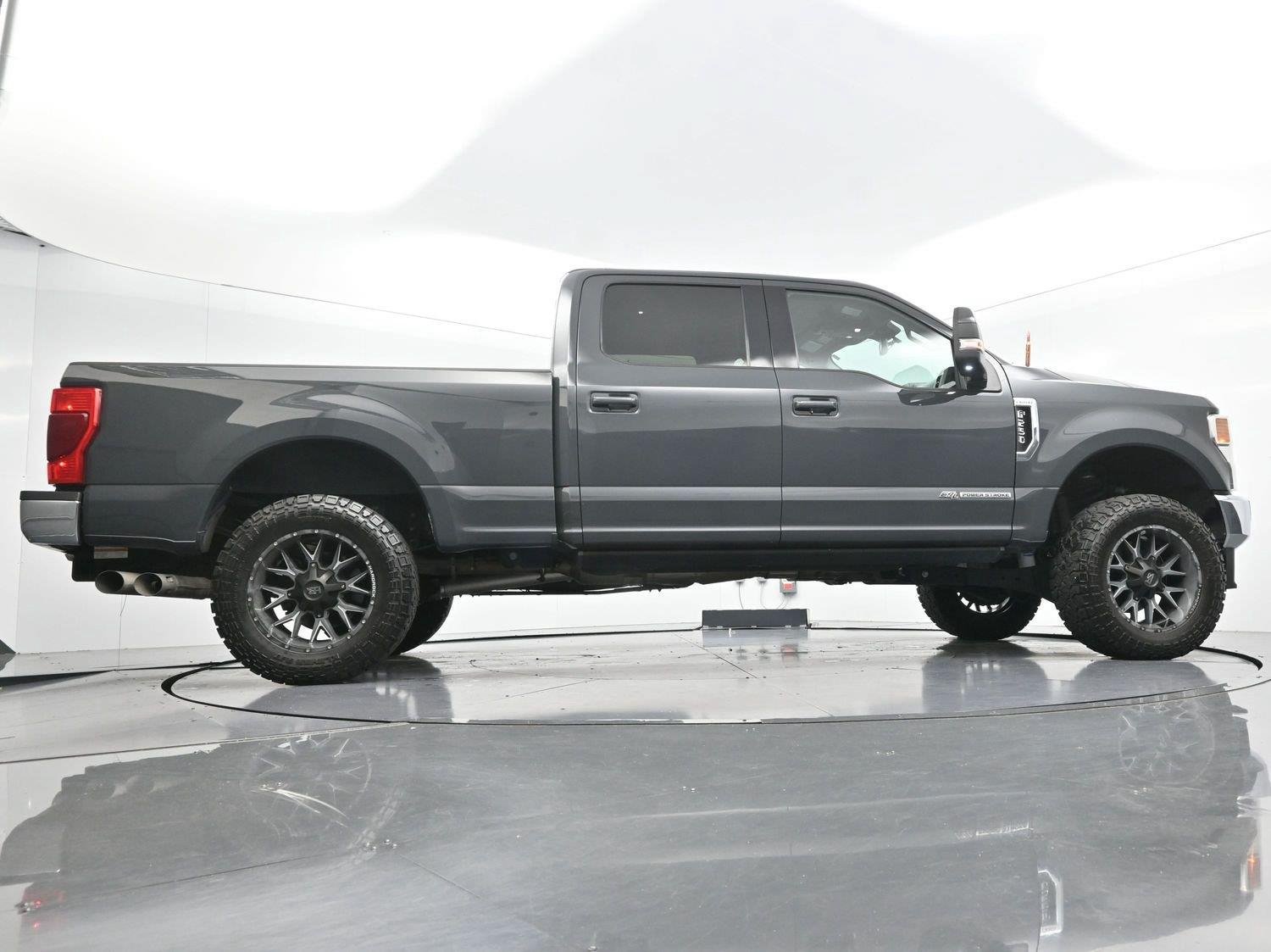 Used 2021 Ford F250 Lariat w/ Lariat Value Package AWD/4WD image 56