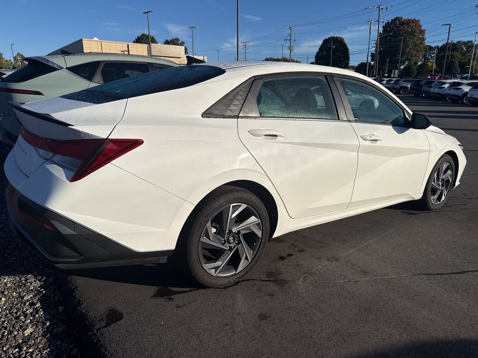 Used 2025 Hyundai Elantra Sport FWD image 8