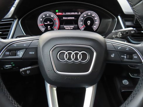 Used 2022 Audi Q5 2.0T Premium Plus w/ Premium Plus Package image 25