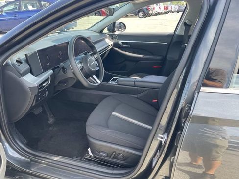 Used 2024 Hyundai Sonata SEL FWD image 16