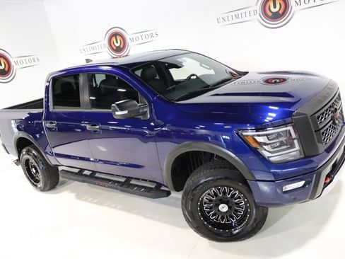 Used 2024 Nissan Titan PRO-4X w/ Pro-4x Convenience Package image 81
