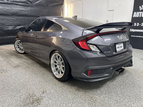 Used 2017 Honda Civic Si image 4