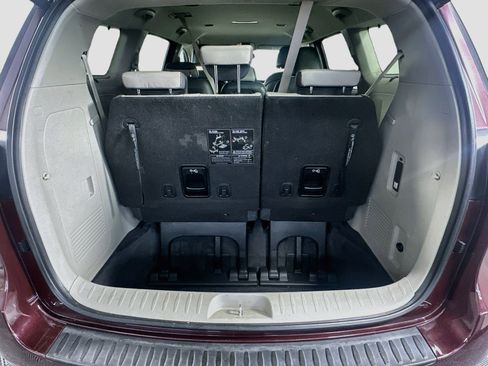 Used 2017 Kia Sedona EX FWD image 29