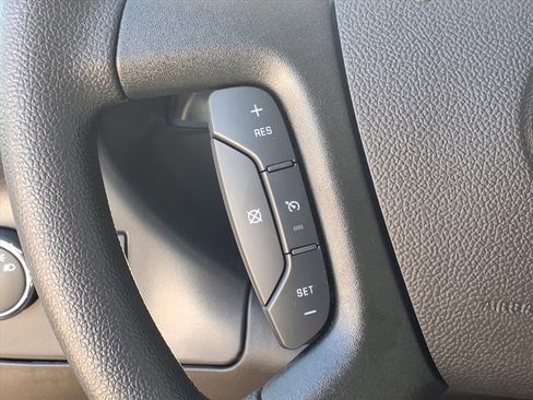 New 2026 GMC Savana 2500 w/ Driver Convenience Package image 17