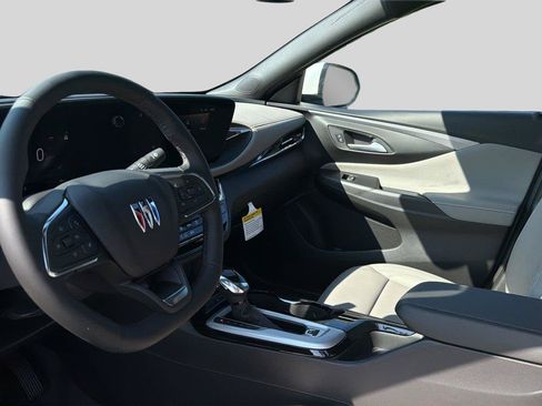 New 2026 Buick Envista Avenir FWD image 16
