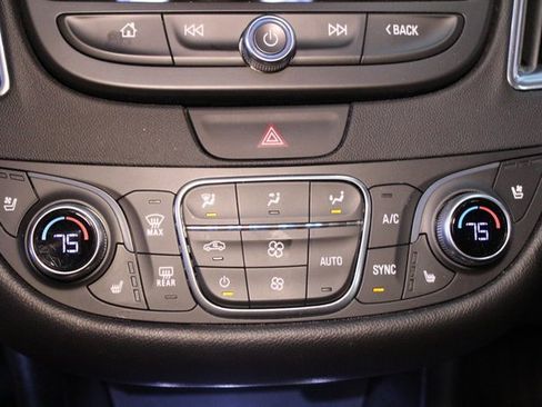 Used 2019 Chevrolet Malibu Premier image 25