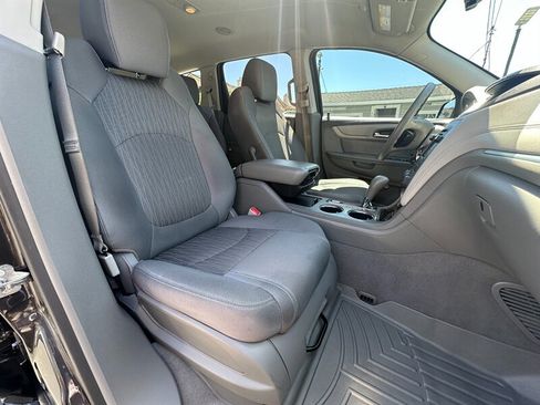 Used 2016 Chevrolet Traverse LS w/ LPO, 'HIT The Road' Package FWD image 13