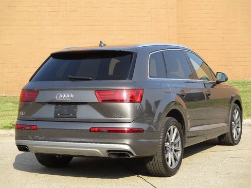Used 2018 Audi Q7 3.0T Prestige w/ Prestige Package AWD/4WD image 59