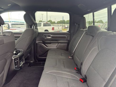 Used 2025 RAM 1500 Big Horn AWD/4WD image 33